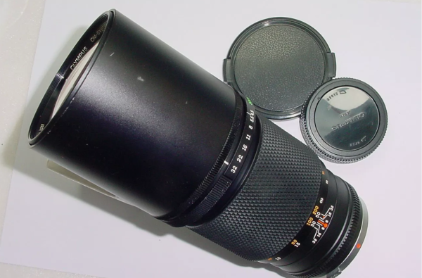 Olympus 300mm F/4.5 AUTO-T F.ZUIKO OM-SYSTEM Manual Focus Lens