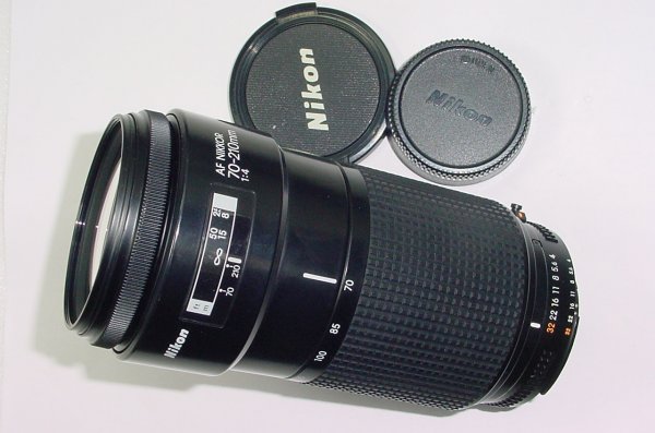 Nikon 70-210mm F/4 AF NIKKOR Auto Focus Zoom Lens