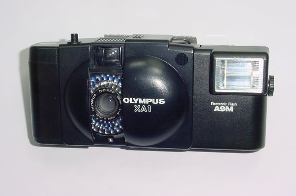 Olympus XA 1 35mm Film Compact Camera Zuiko 35/4 Lens