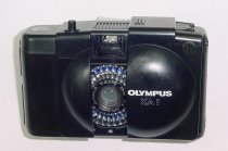 Olympus XA 1 35mm Film Compact Camera Zuiko 35/4 Lens