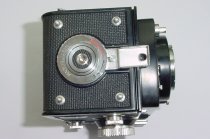 YASHICA Mat-124 TLR 120 Medium Format Film Camera with 80mm F/3.5 Twin Lens