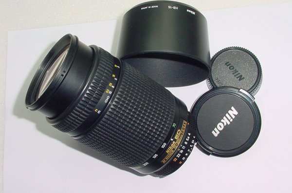 Nikon 70-300mm F/4-5.6 D NIKKOR ED AF Auto Focus Zoom Lens