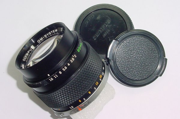 Olympus 85mm F/2 Auto-T Zuiko OM-System Portrait Manual Focus Lens