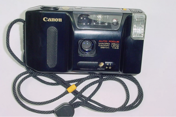 Canon Sprint Auto Focus MACRO 45cm Point & Shoot 35mm Film Camera 35/3.5 Lens