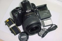 Nikon D5000 DSLR 12.3MP Camera with Nikon DX AF-S Nikkor 18-55mm VR Lens