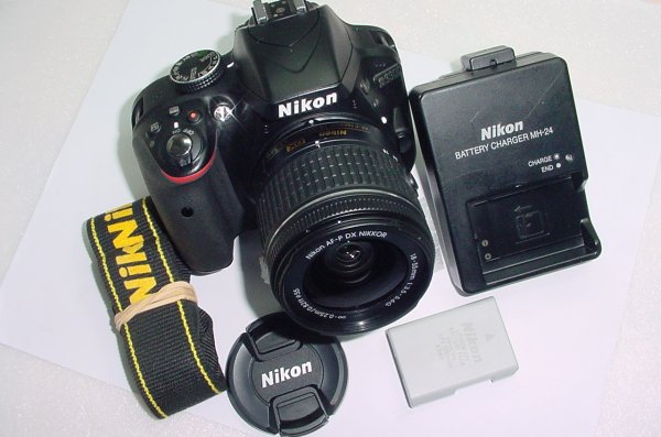 Nikon D3300 24.2MP DSLR Camera with Nikon 18-55mm f/3.5-5.6G AF-P DX Zoom Lens