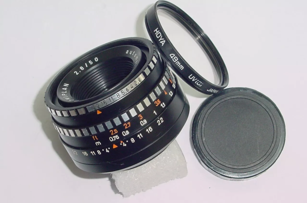 DOMIPLAN 50mm F/2.8 automatic M42 Screw Mount Manual Focus Lens - Excellent