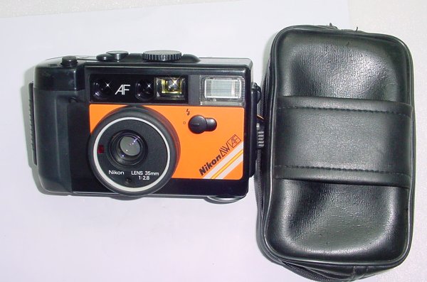 Nikon L35 AW AF Waterproof 35mm Film Point & Shoot Camera with 35/2.8 Lens