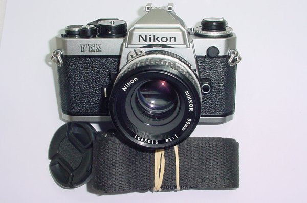 Nikon FE2 35mm Film SLR Manual Camera with Nikon 50mm F/1.8 NIKKOR AI Lens