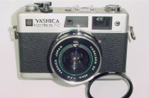 Yashica Electro 35 FC Film Rangefinder Manual Camera Yashinon 40/2.8 DX Lens