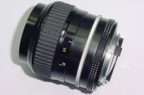 Nikon 105mm F/2.5 NIKKOR AI Manual Focus Portrait Lens