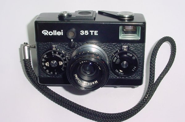 Rollei 35 TE 35mm Film Manual Camera with Tessar 40mm F/3.5 Lens