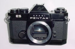 Pentax ES 35mm SLR Film Manual Camera Body in Black Pentax ES 35mm SLR Film Manual Camera Body in Black