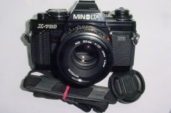 Minolta X-700 35mm Film SLR Manual Camera + 50/1.7 MD Lens + Data Back Minolta X-700 35mm Film SLR Manual Camera + 50/1.7 MD Lens + Data Back