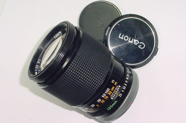 Canon 135mm F/2.5 S.C. FD Manual Focus Portrait Lens
