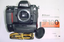 Nikon F100 35mm Film SLR Manual Camera with Nikon MB-15 Battery Grip