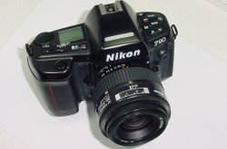 Nikon F90 35mm SLR Film Camera with Nikon 35-70mm F/3.3-4.5 Nikkor AF Zoom Lens