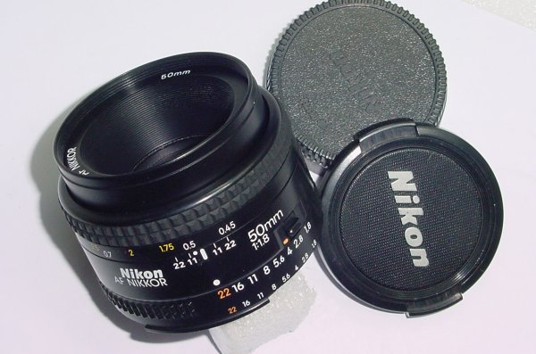 Nikon 50mm F/1.8 NIKKOR AF Auto Focus Standard Lens - Excellent