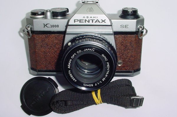 Pentax K1000 35mm Film SLR Manual Camera with Pentax-M 50mm F/1.7 SMC Lens