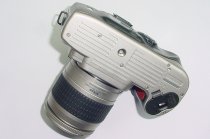 Nikon F80 35mm Film SLR Auto Focus Camera + 28-80mm F/3.3-5.6 G AF Zoom Lens