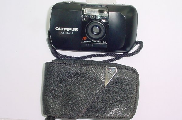 Olympus U [mju:] Muji-1 35mm Film Point & Shoot Compact Camera 35/3.5 Lens