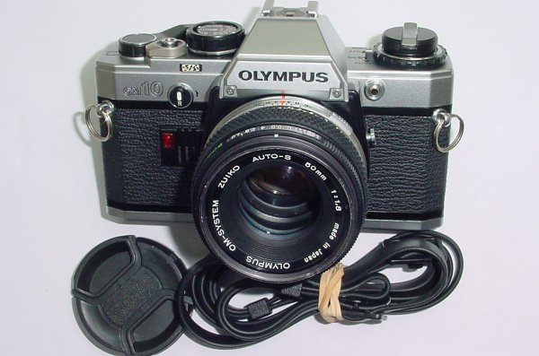 Olympus OM10 35mm Film SLR Manual Camera with Olympus 50/1.8 Zuiko Lens