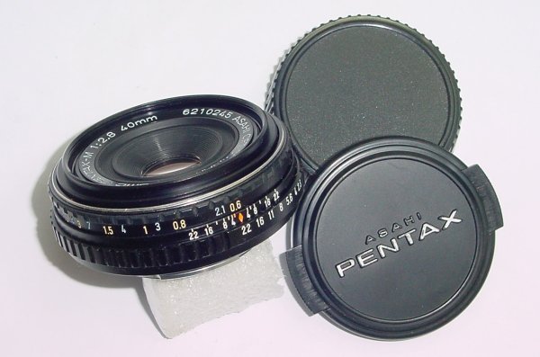 Pentax 40mm F/2.8 SMC-M Pancake Manual Focus Lens