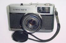 Olympus Trip 35 Film Compact Camera with Olympus 40mm F/2.8 D.Zuiko Lens