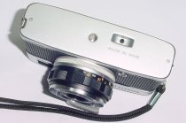 Olympus Trip 35 Film Compact Camera with Olympus 40mm F/2.8 D.Zuiko Lens