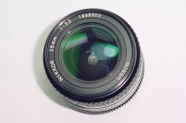 Nikon 28mm F/3.5 NIKKOR AI Wide Angle Manual Focus Lens