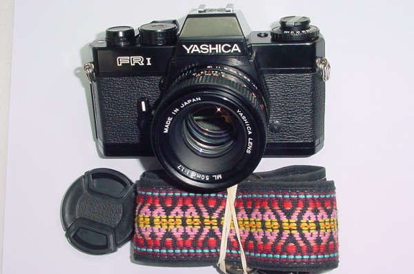 YASHICA FR I 35mm Film SLR Manual Camera with Yashica 50mm F/1.7 ML Lens